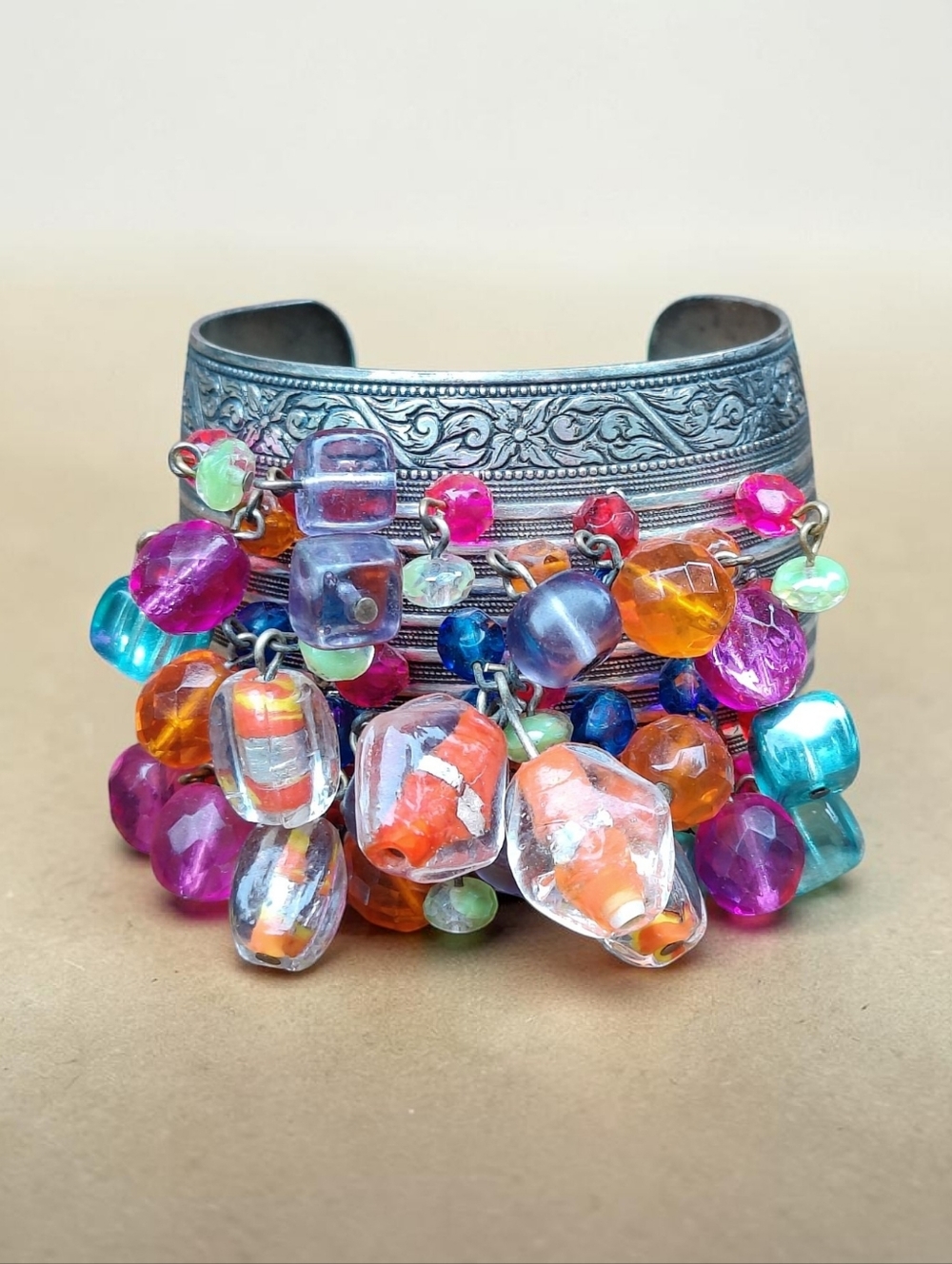 Vintage Fun Art Glass Cha Cha Cuff Bracelet